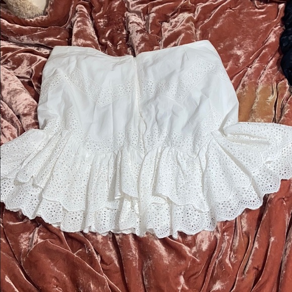 Skirt! - Picture 3 of 3